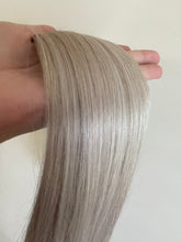 Load image into Gallery viewer, Tape hair extensions Royal Frosting #1010